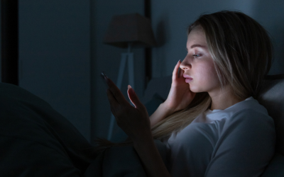 Why Reducing Evening Screen Time Improves Sleep